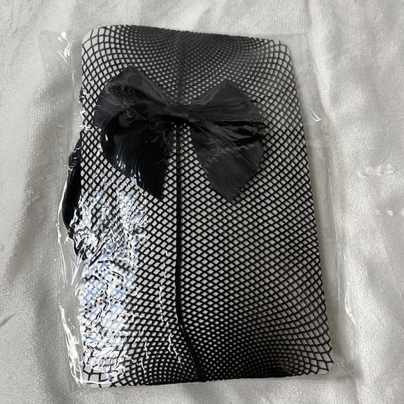 NEW! Sexy Bow Fishnet Tights Stockings - Picture 5 of 8